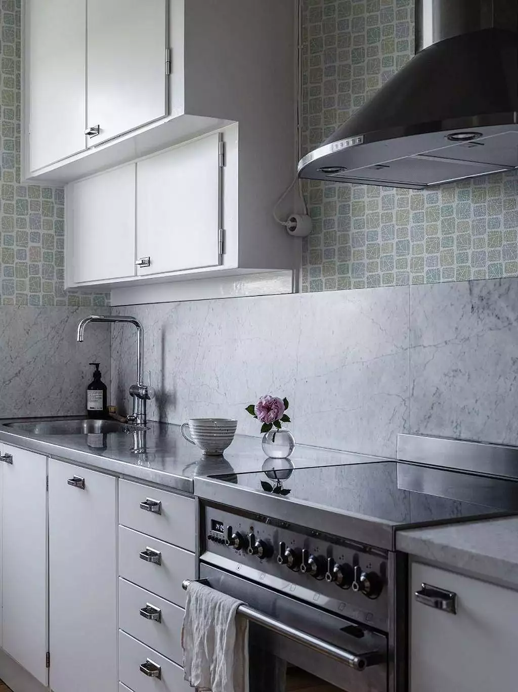 Annika, blue - Grafische Muster - Retro Muster - Creme - Grau - Hellblau - Hellbraun - GAMMALSVENSKA