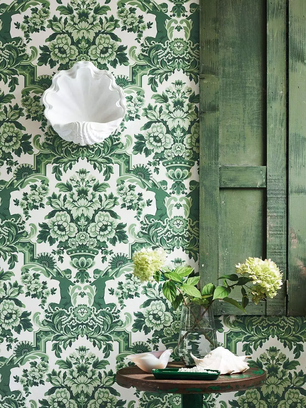 Lola, col. 40 - Ornamente Tapeten - Creme - Gold - Cole & Son