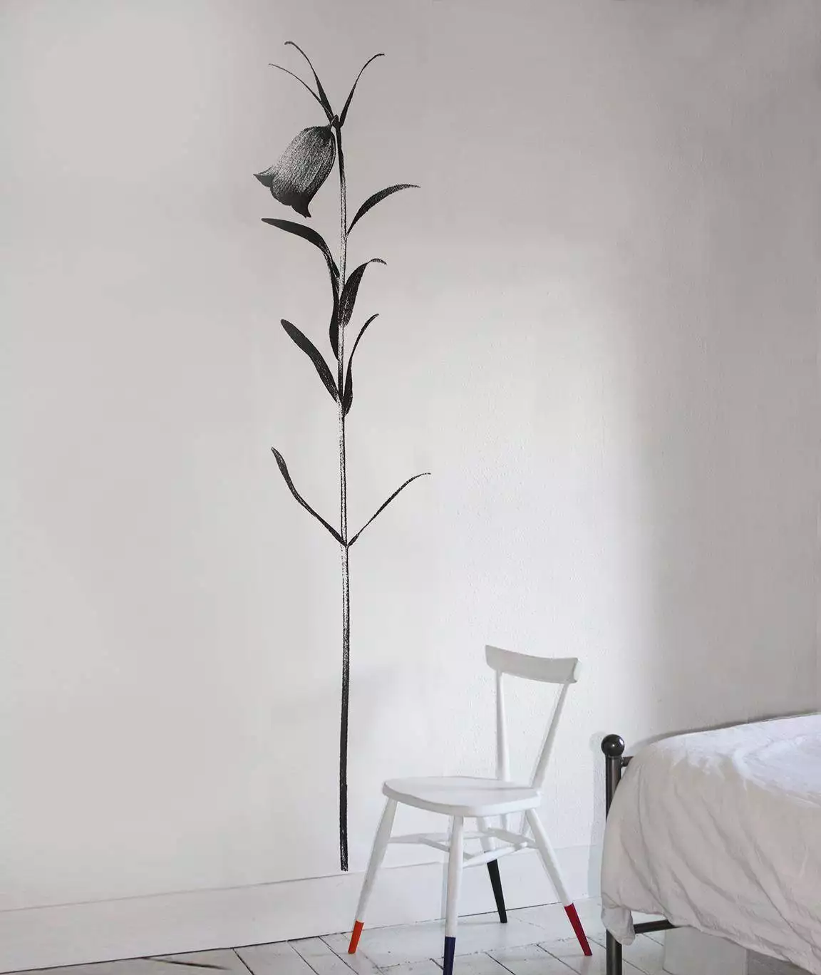 Large HAREBELL in black white