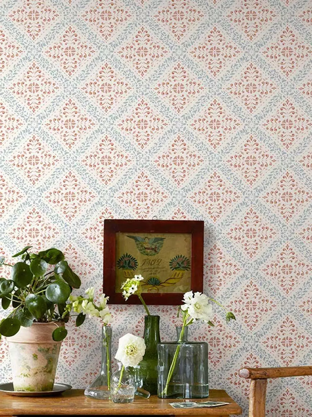 Nyborg, col. 14 - Blätter - Landhaus - Rauten - Blau - Rot - Weiß - Borastapeter