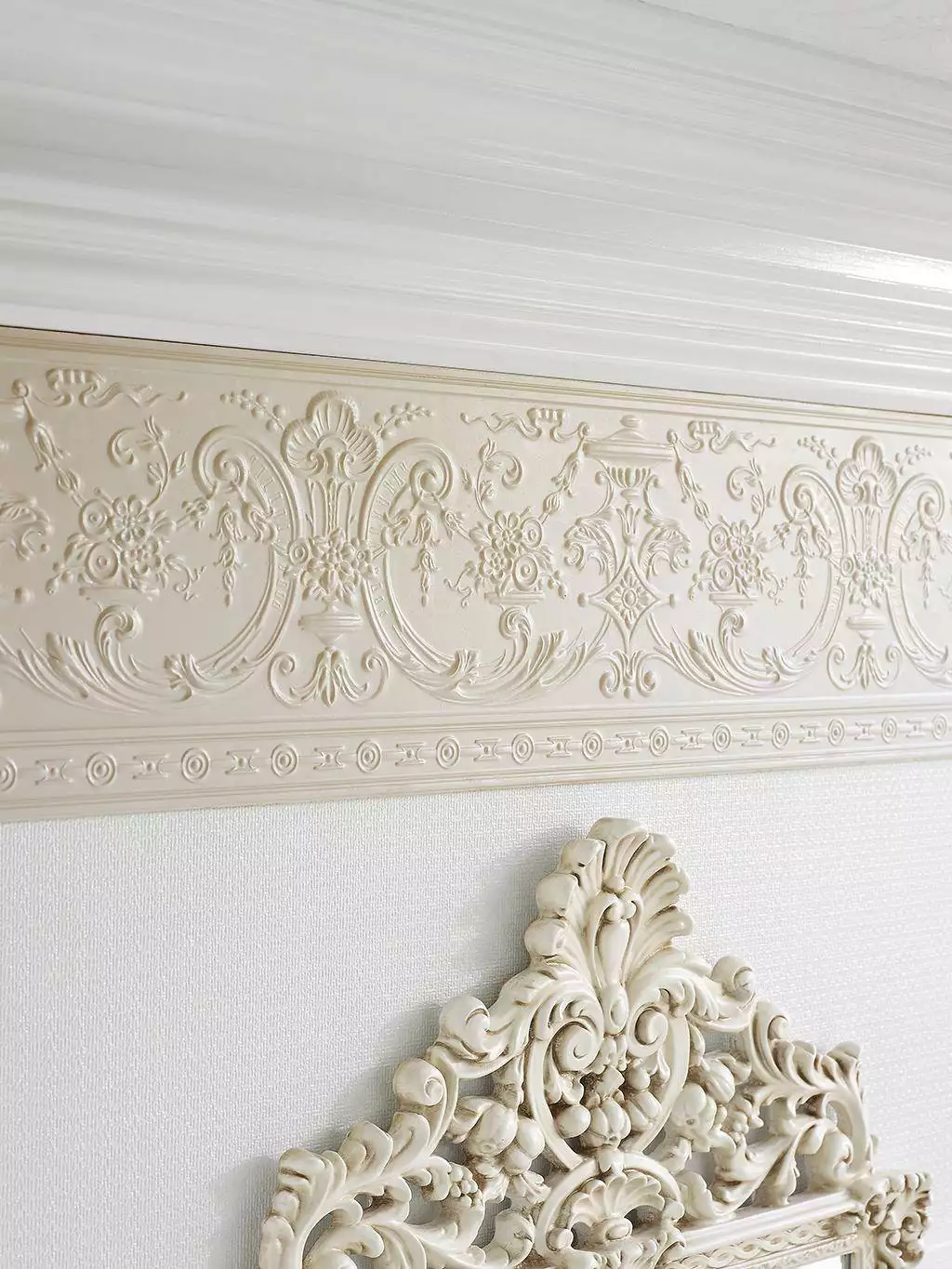 Empire Frieze