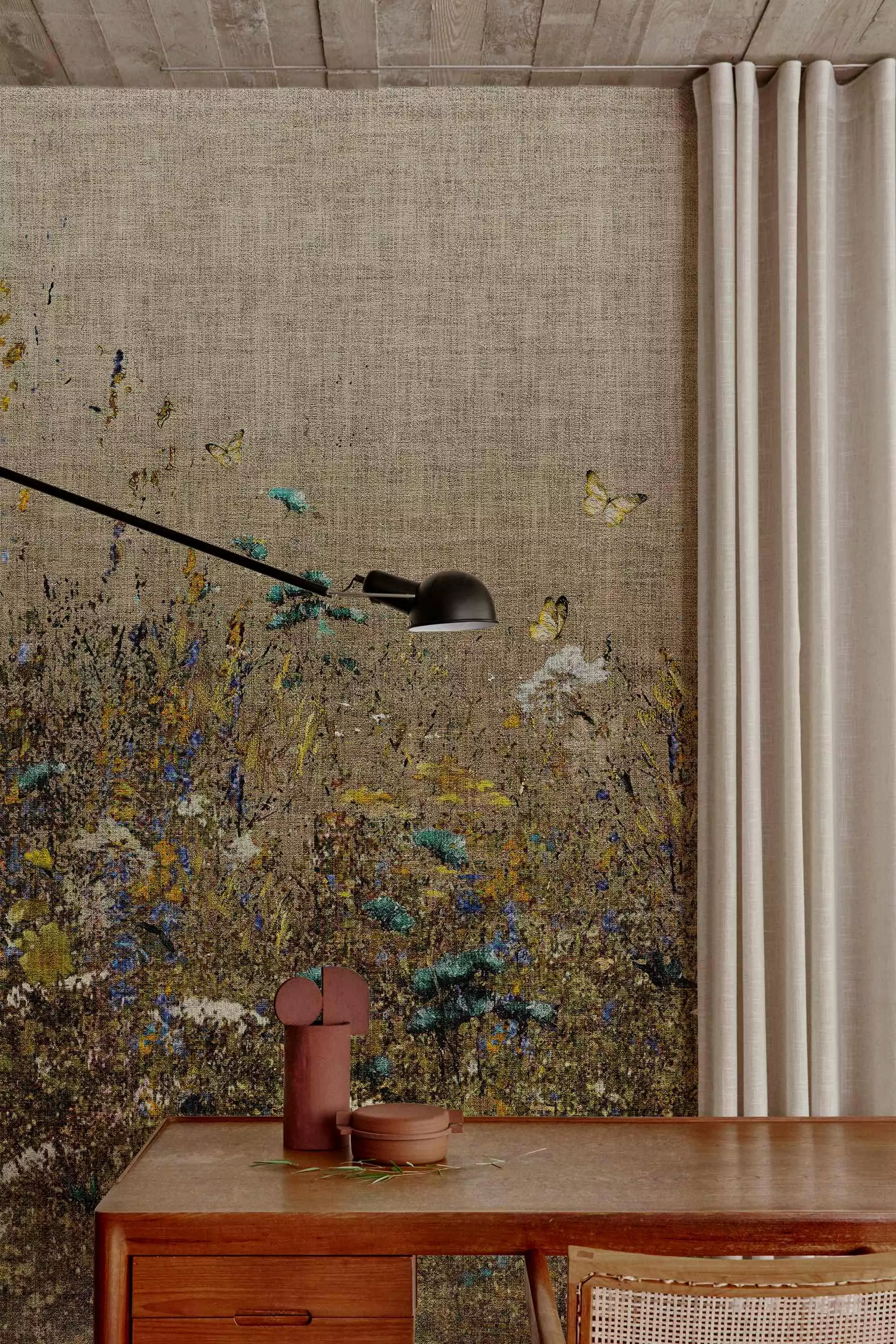 Field of gold - Blümchentapete - Florale Muster - FotoTapeten - Gras - Landschaft - Schmetterlinge - Braun - Gelb - Grün - Hellbraun - Multicolor - wall & decò