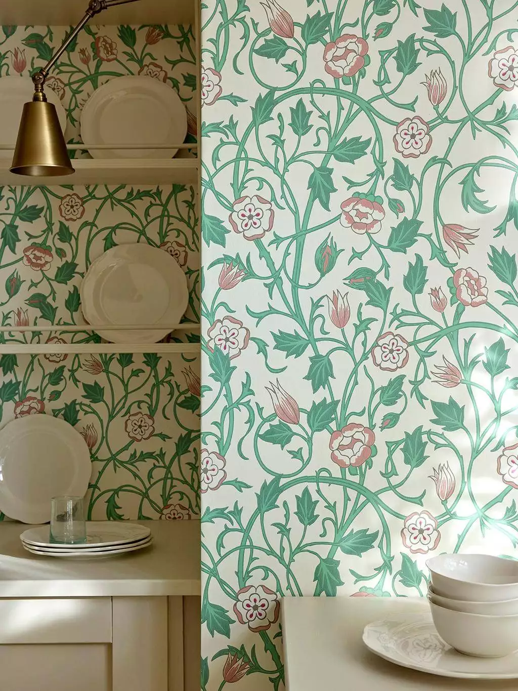 May's Tulip, Linen Wash