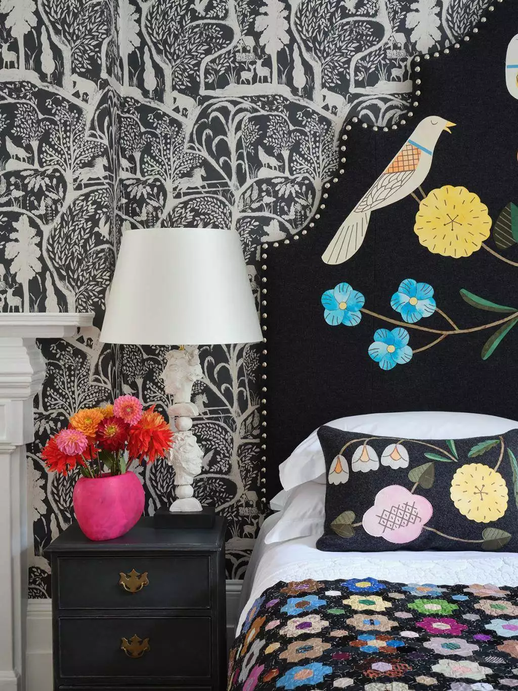 The Enchanted Woodland Equinox - Blumen - Blätter - Bäume - Fauna - Florale Muster - Tiere - Vögel - Anthrazit - Creme - Mindthegap