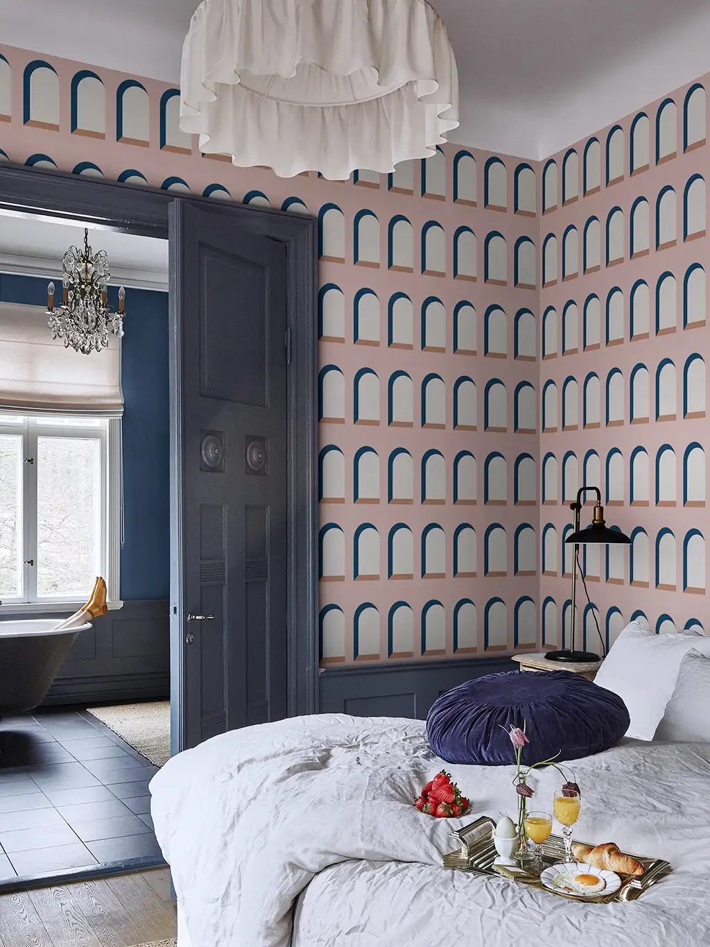 Raumbild Marie, col. 4 - Gebäude - Blau - Rosa - Weiß - Emil Rotter