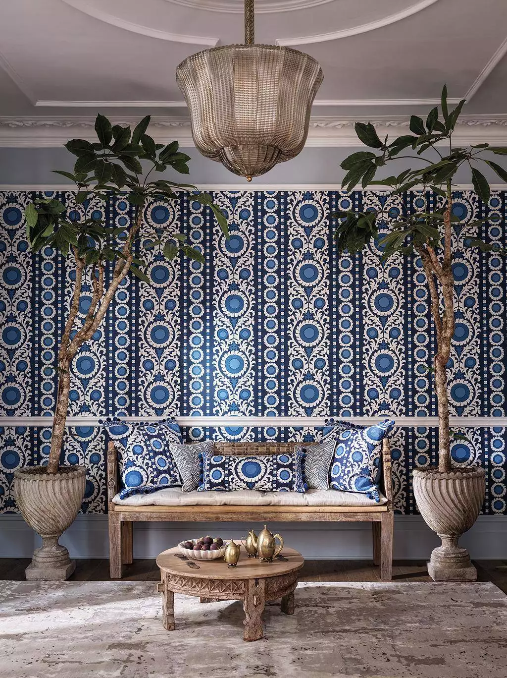 Samrina, col. 01 - Klassische Muster - Ornamente - Blau - Creme - Osborne & Little