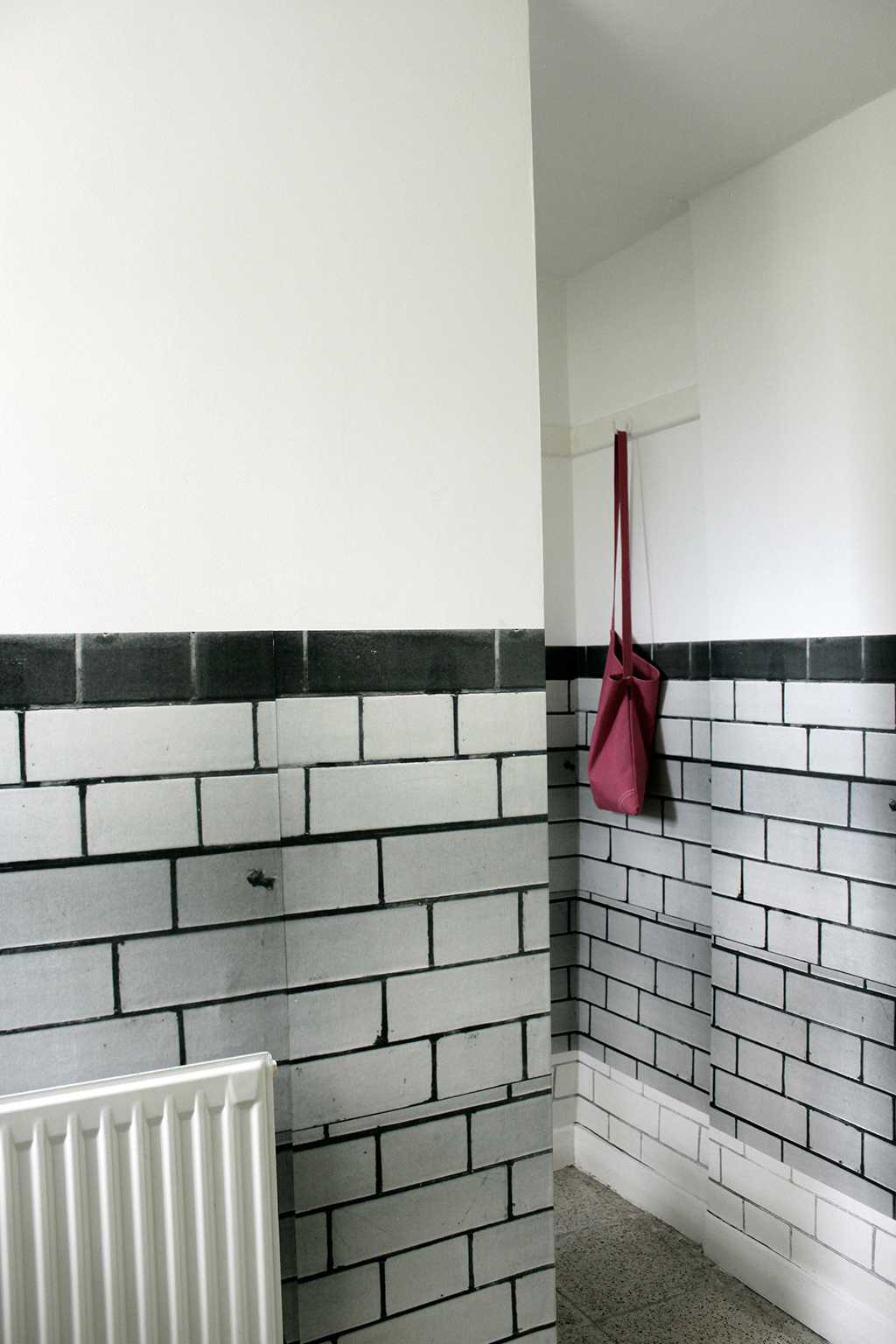 Tube Station Tiles, grey - tapeten mit muster
