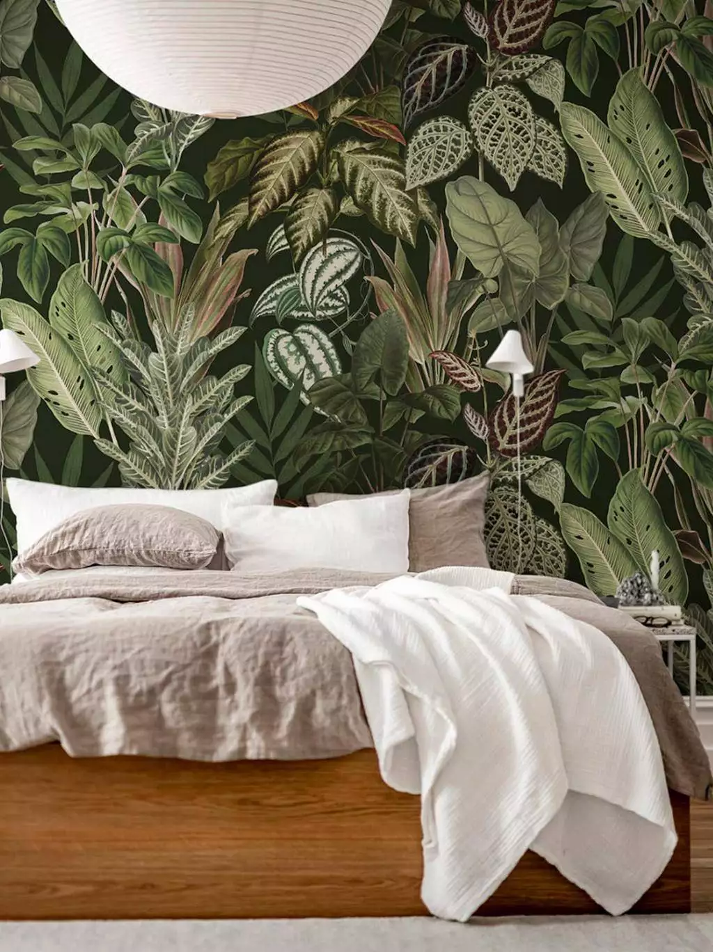Mischievous Jungle, lush