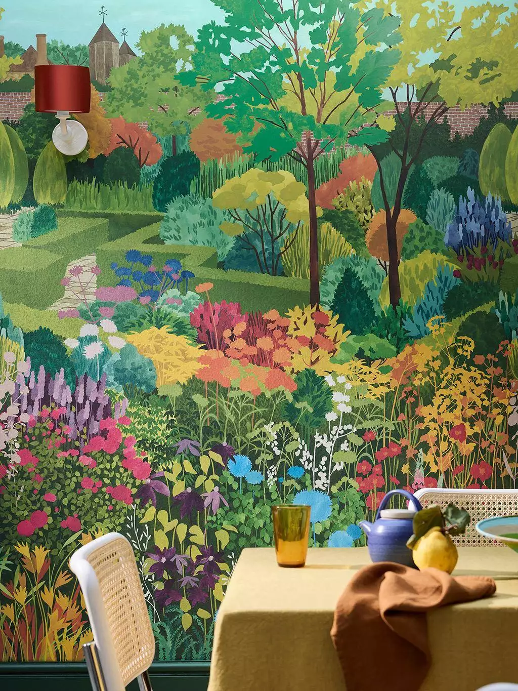 Castle Garden, Pale Lime