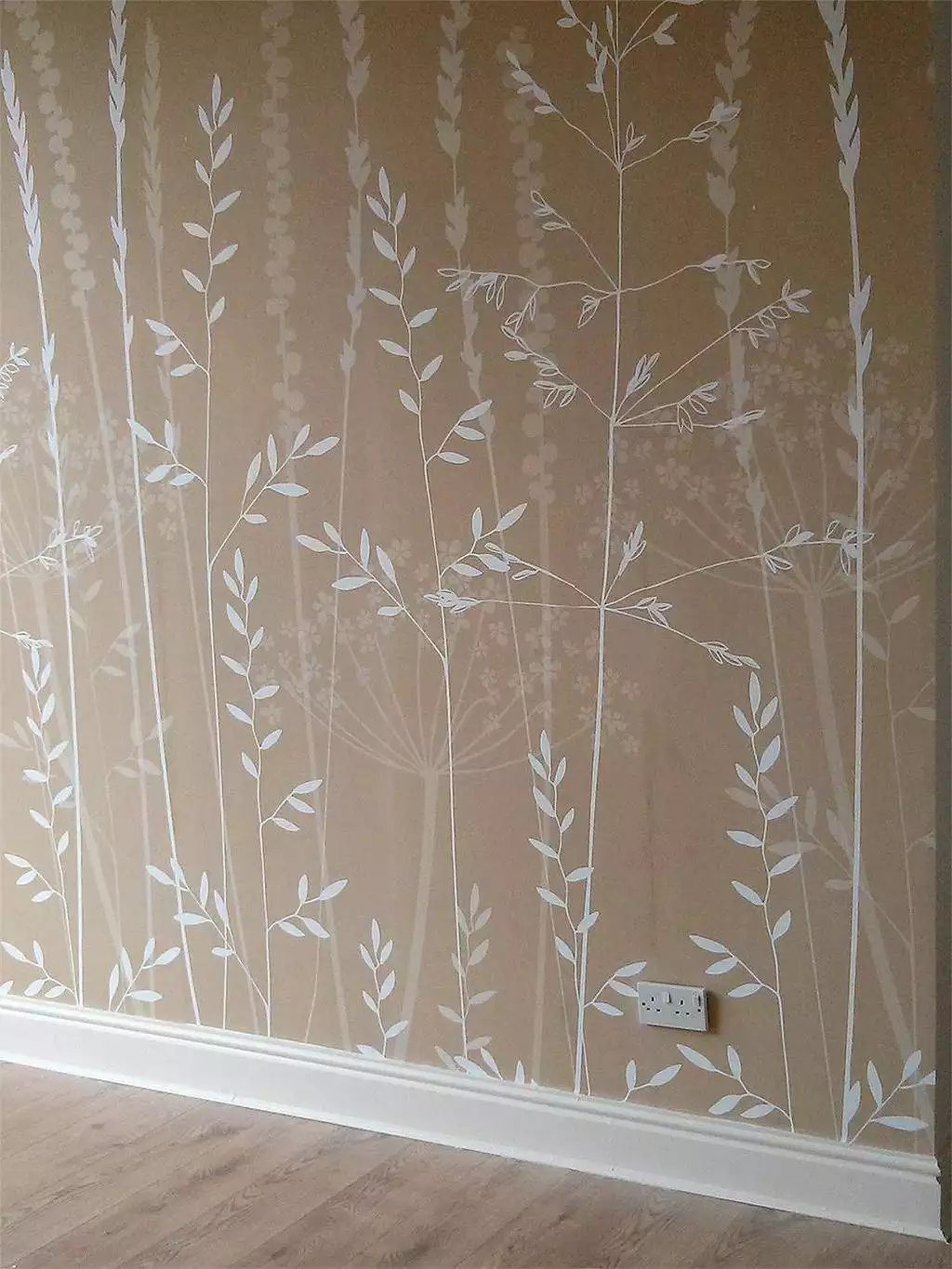 In The Tall Grass Wallpaper in Kraft