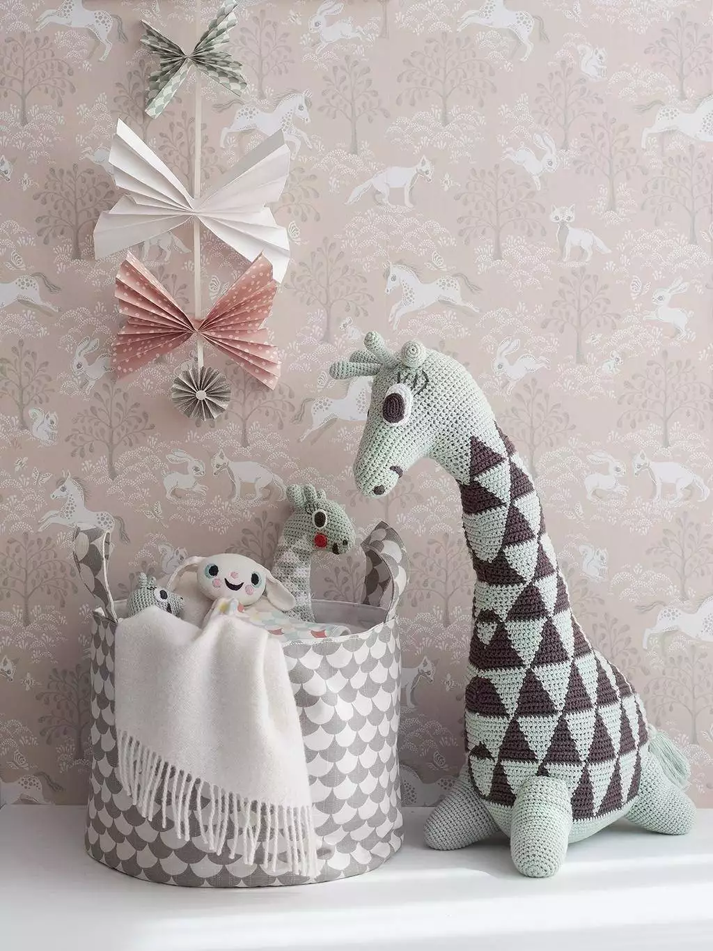 FAIRYTALE FOX DUSTY PINK - Blumen - Blätter - Bäume - Märchen - Tier Tapeten - Braun - Rosa - Weiß - Littlephant