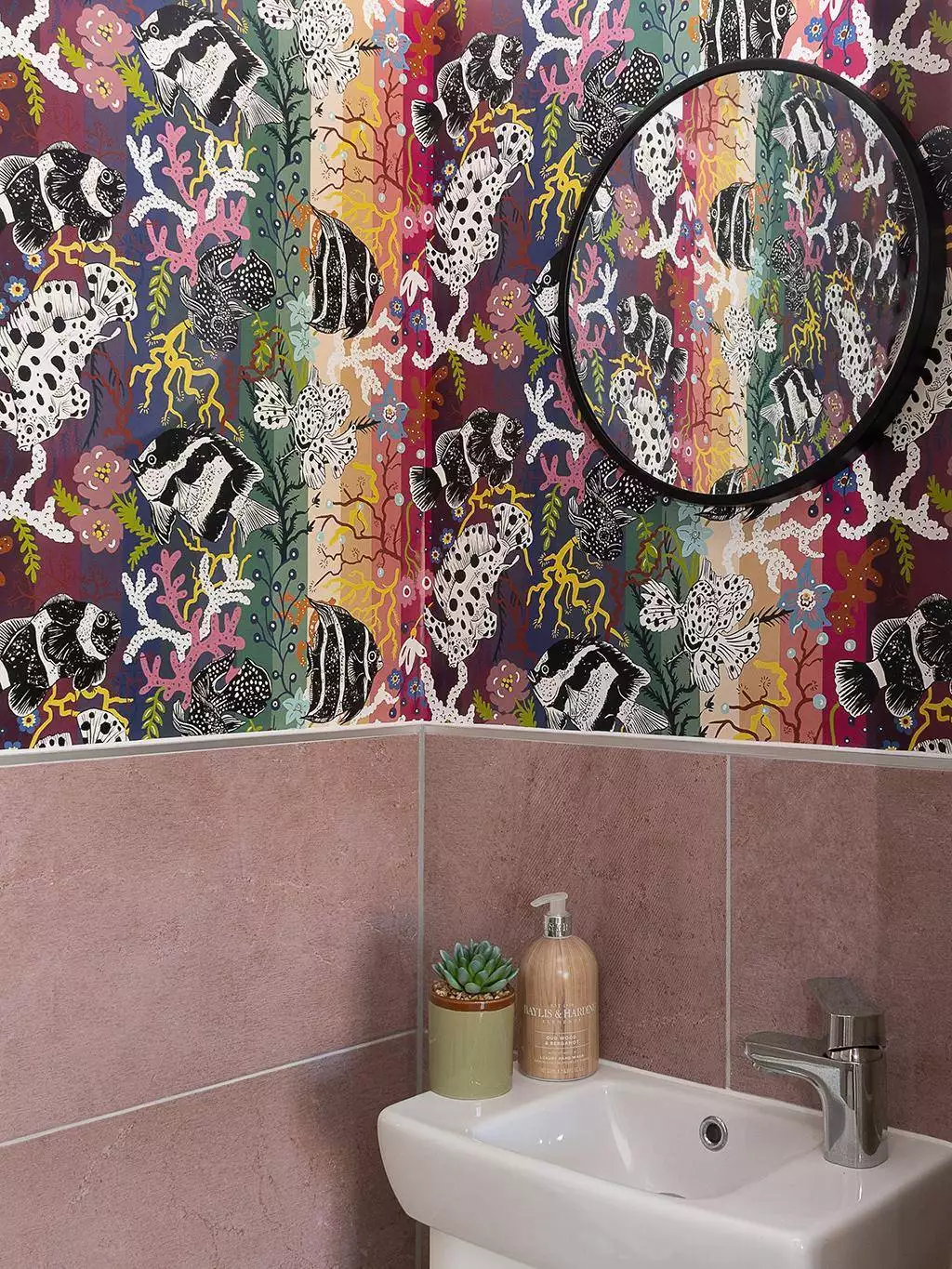 Neptune Wallpaper in Rainbow - Fauna - Fische - Tiere - Multicolor - Wear the walls