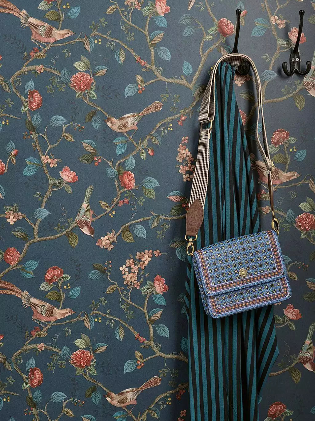Pip Birds, col. 06 - Blumen - Blätter - Fauna - Florale Muster - Tiere - Vögel - Multicolor - Pip Studio