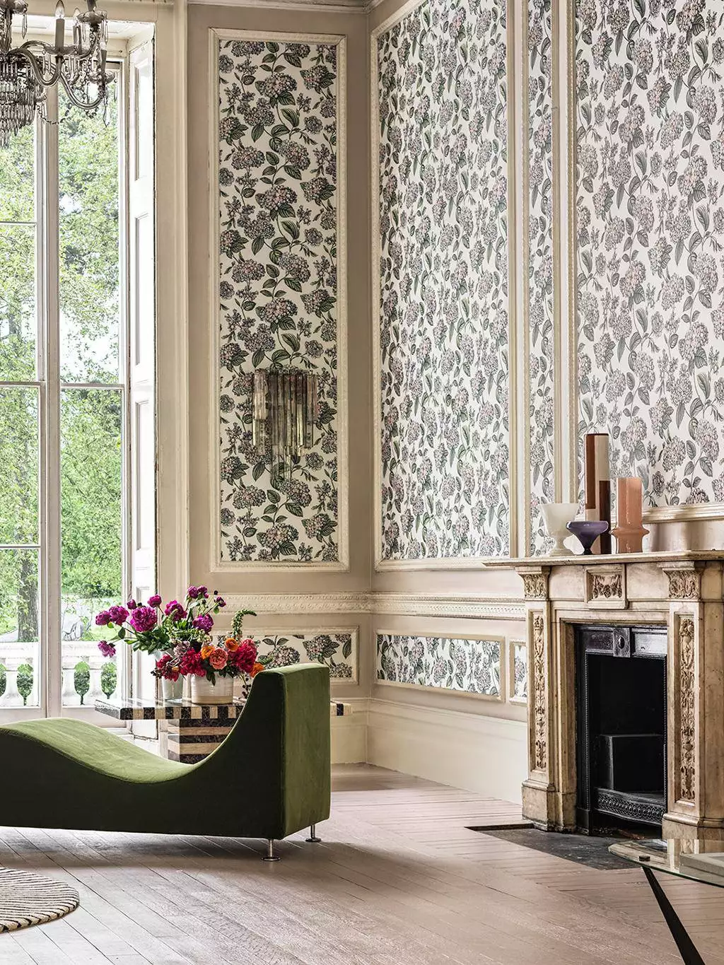 Ramo Di Ortensia, col. 39 - Blumen - Blätter - Florale Muster - Hellblau - Hellgrün - Rosa - Weiß - Cole & Son