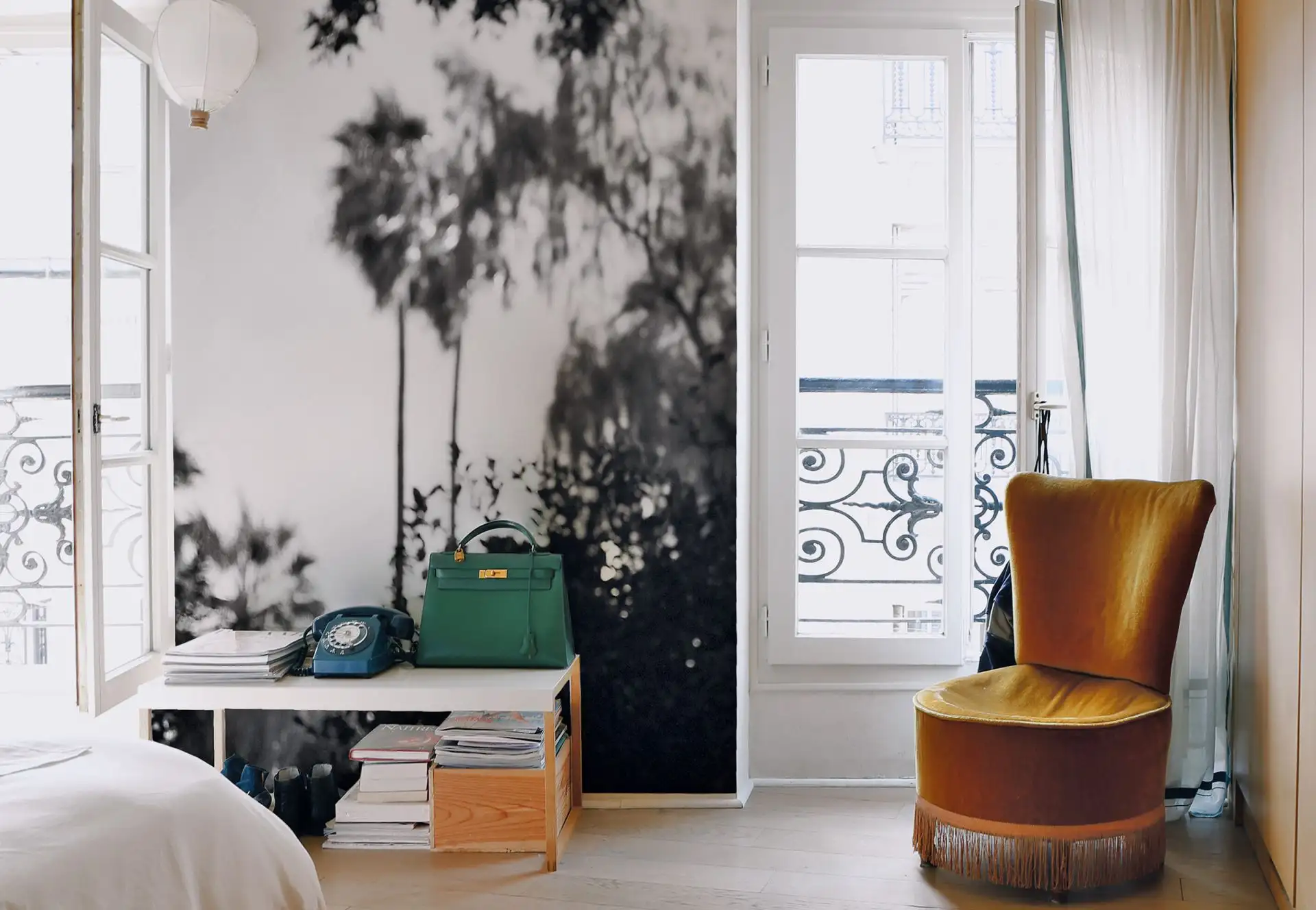 Palermo - Bäume - Großmotiv - Landschaft - Schemen/Silhouetten - Äste - Schwarz - Schwarz und Weiß - Weiß - Bien Fait