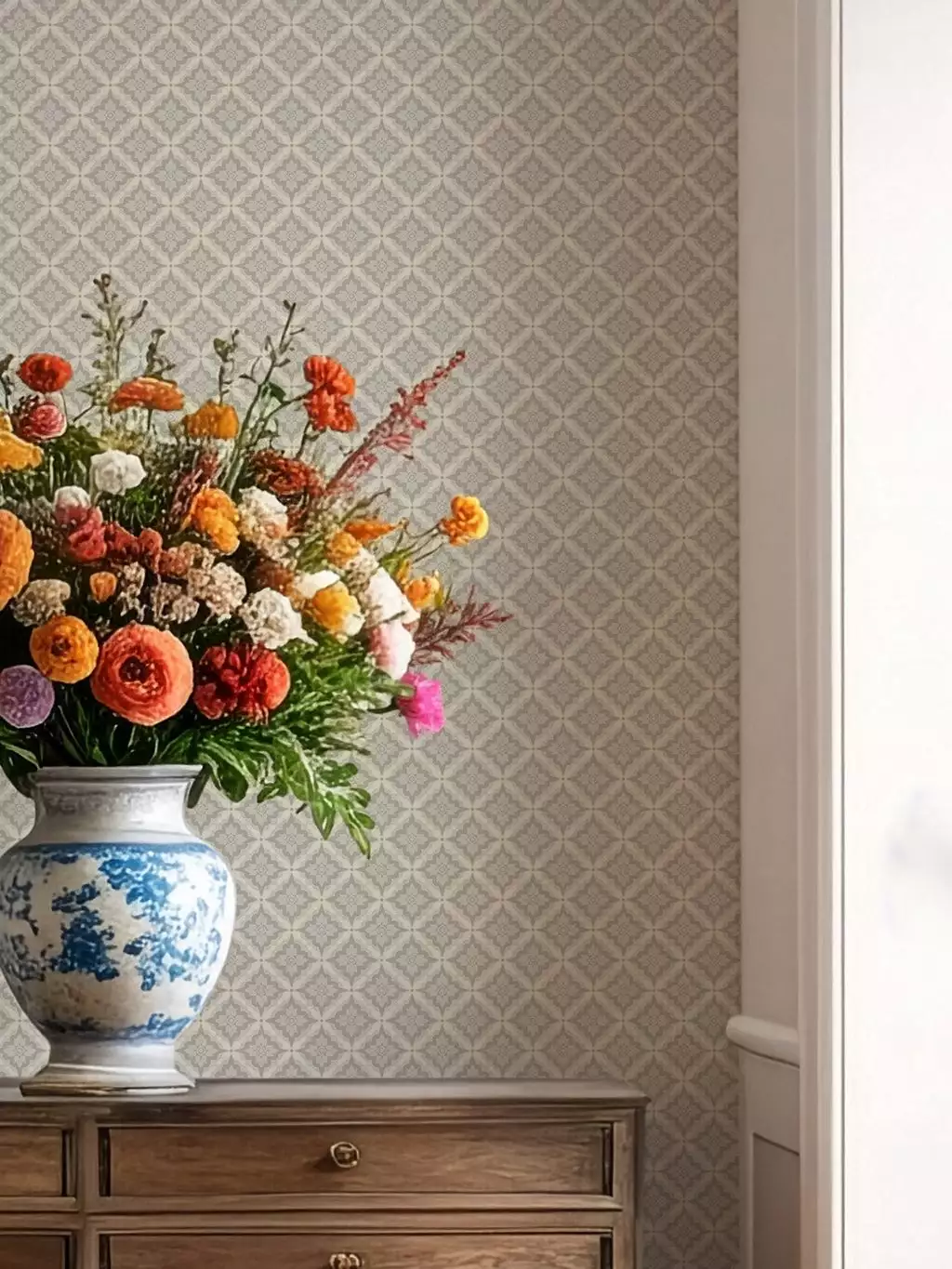 Ingrid, col. 01 - Klassische Muster - Ornamente - Ornamente Tapeten - Rauten - Creme - Grau - GAMMALSVENSKA