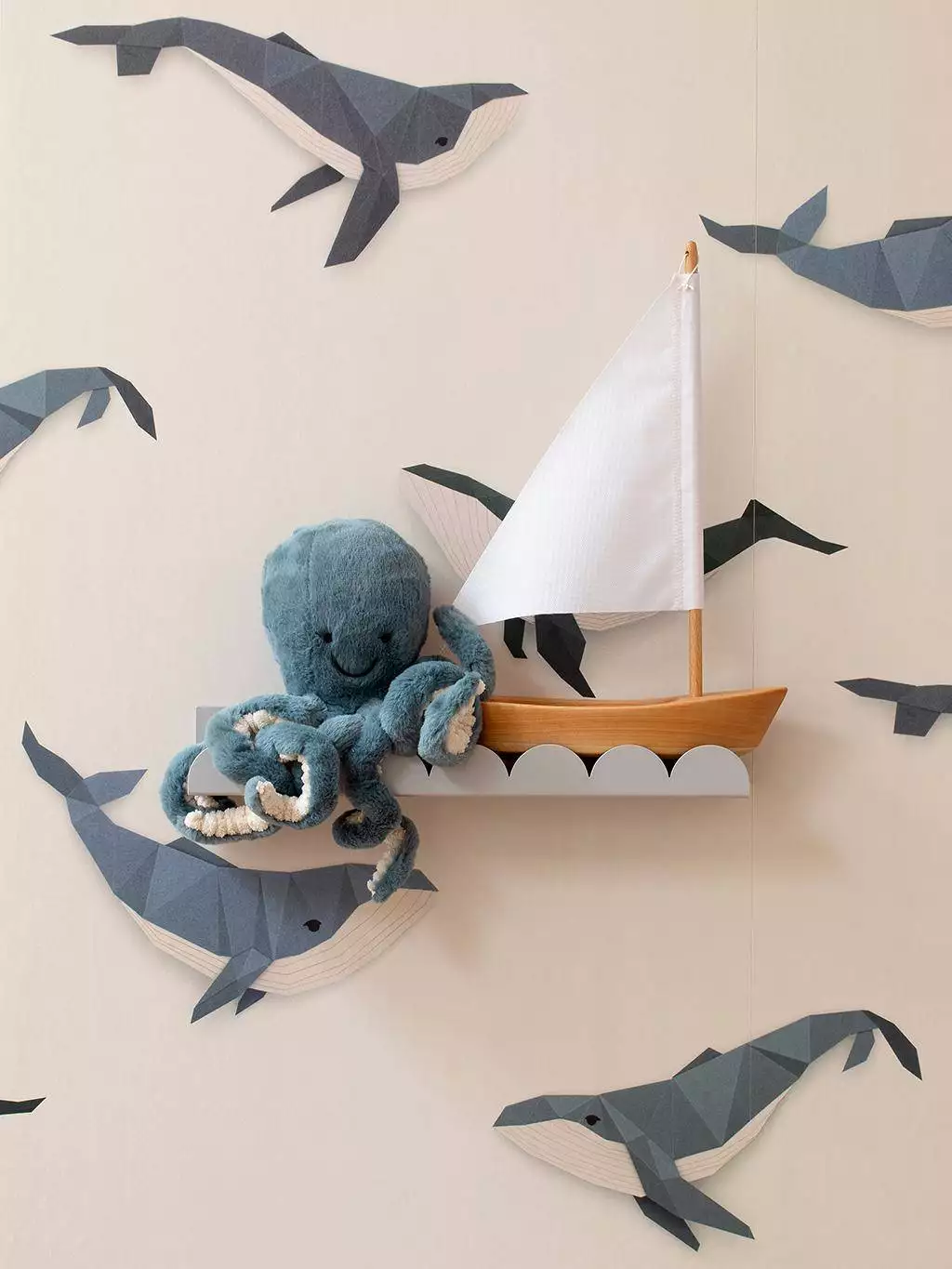 Whale, cream - Figuren - Kinder - KinderTapeten - Tier Tapeten - Tiere - Blau - Creme - StudioDitte