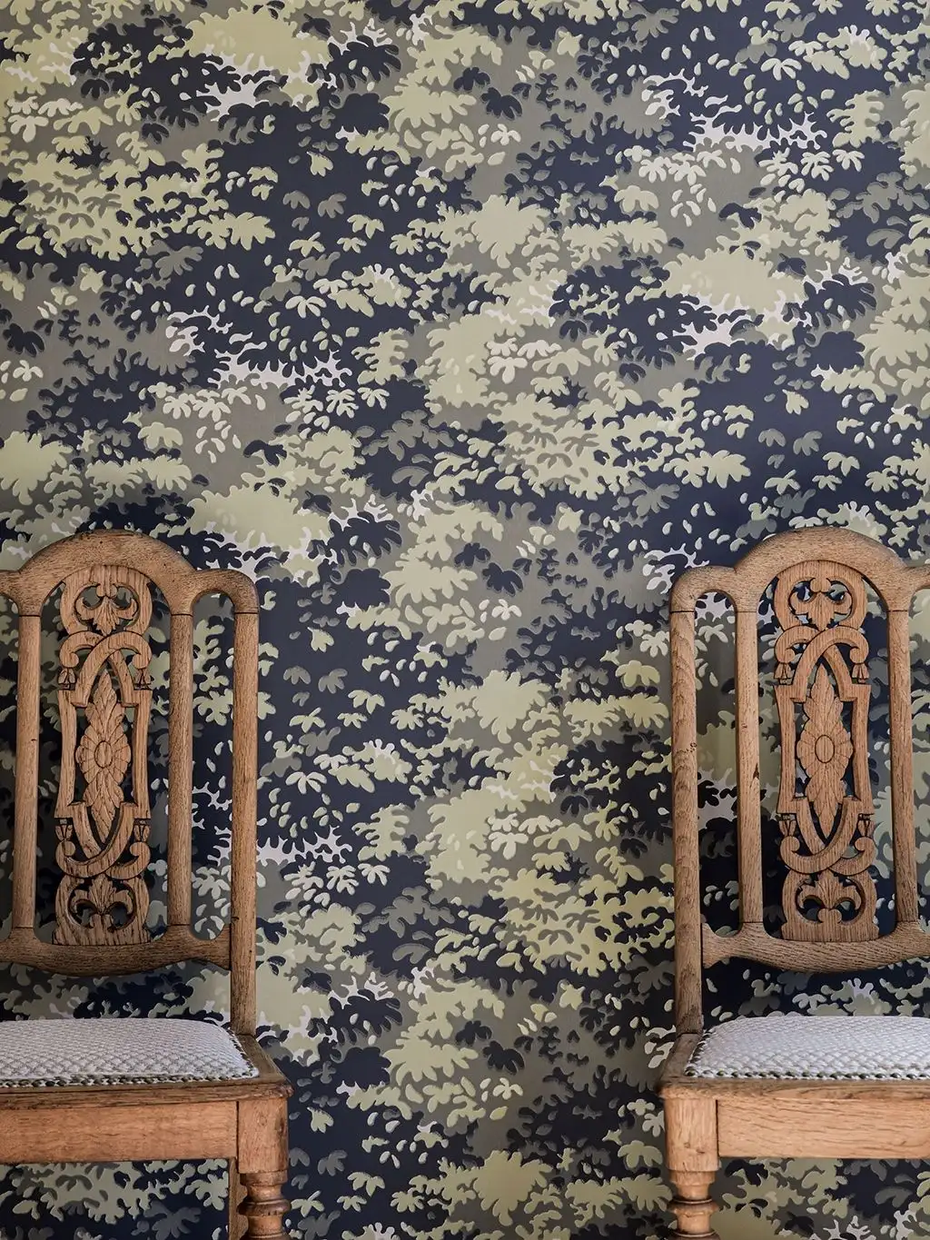 INTO THE WOODS CAMOUFLAGE - Blätter - Creme - Grün - LÅNGELID / VON BRÖMSSEN