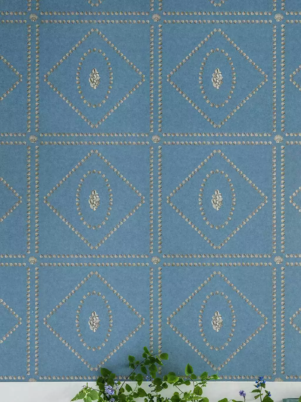 Conchiglie, col. 22 - Rauten - Boudin blue - Silber! - Cole & Son