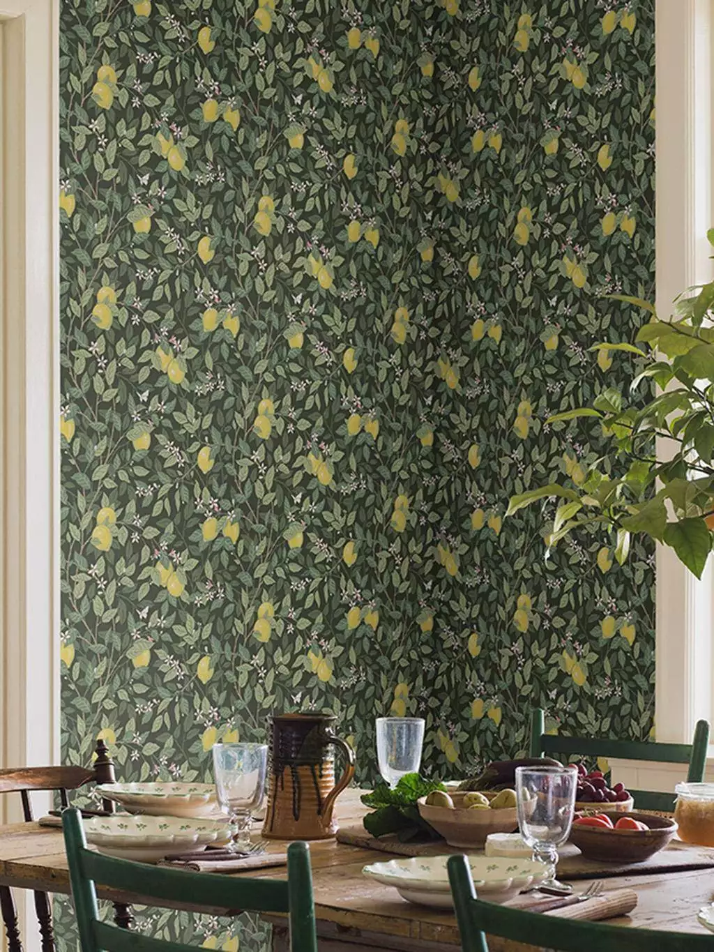 Citronträd, col. 01 - Blätter - Bäume - Früchte - Schmetterlinge - Gelb - Grün - Borastapeter