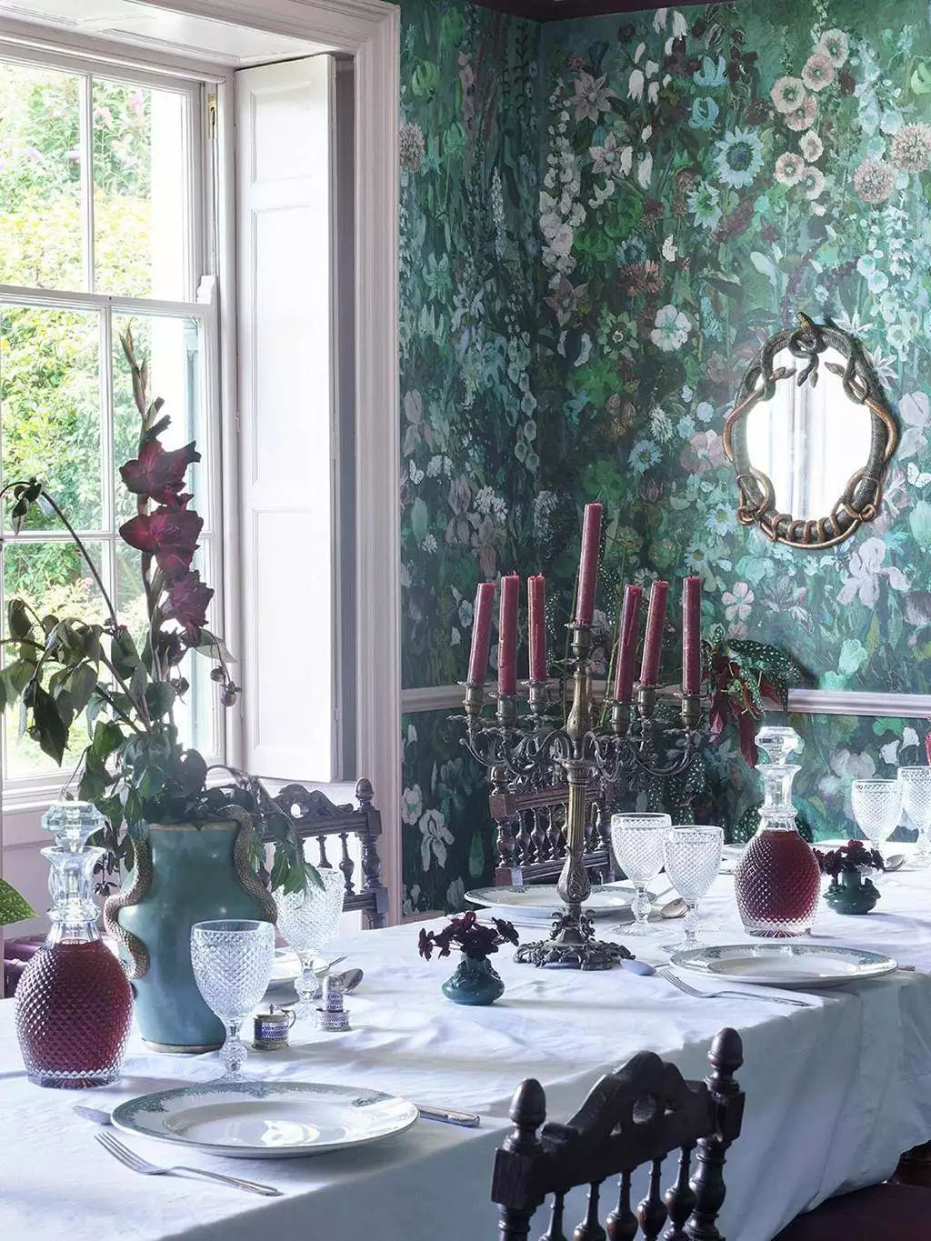 Floribunda Magna - Verde - Blumen - Blümchentapete - Florale Muster - Grün - Hellgrün - House of Hackney