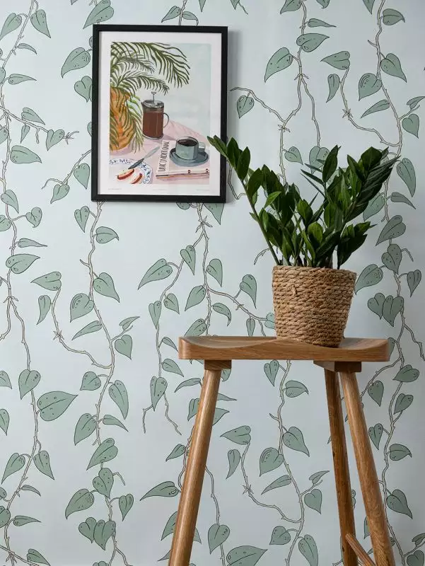 Cascada Wallpaper in Larimar-Blue