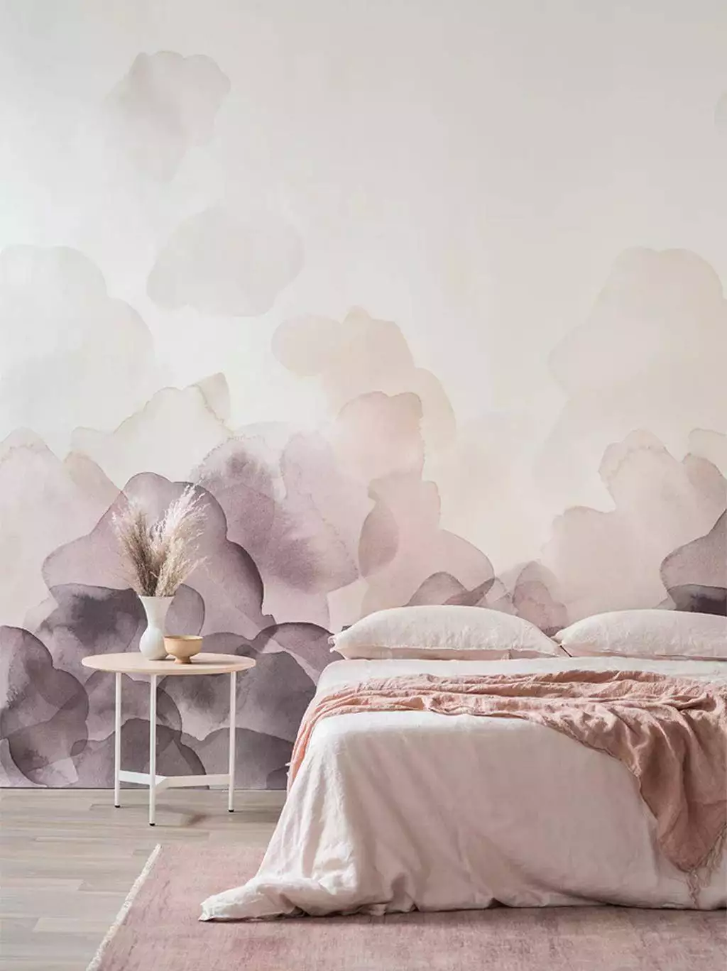 Bloom Wallpaper, col. Plum - Aquarell - Florale Muster - FotoTapeten - Moderne Muster - Creme - Hellbraun - Rosa - Emma Hayes
