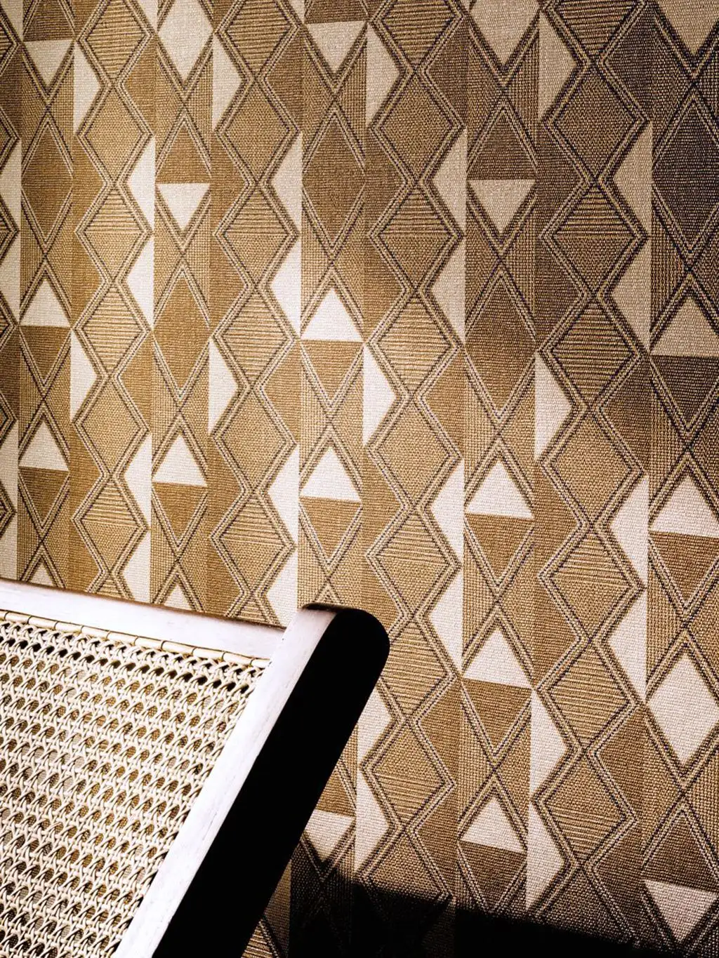 Calcada, col. 4 - Dreiecke - Anthrazit - Braun - Creme - Casamance