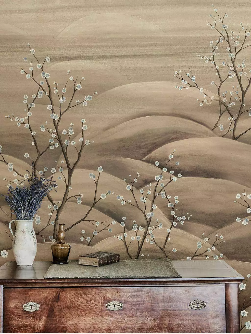 Sakura, col. 01 - Berge - Blumen - Bäume - Florale Muster - Braun - Masureel
