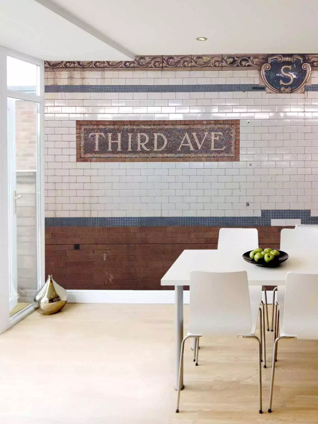 Third Avenue, col. 01 - Patina - Grau - Hellblau - Hellbraun - Weiß - TapetenAgentur