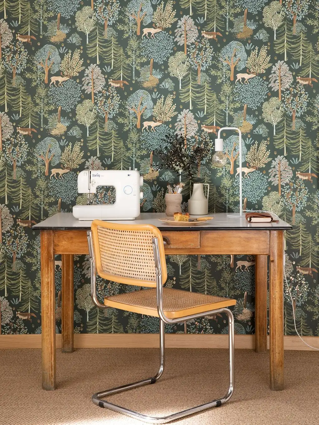 Ballad, col. 06 - Bäume - Tier Tapeten - Creme - Gold - Grün - Hellblau - Hellbraun - Caselio