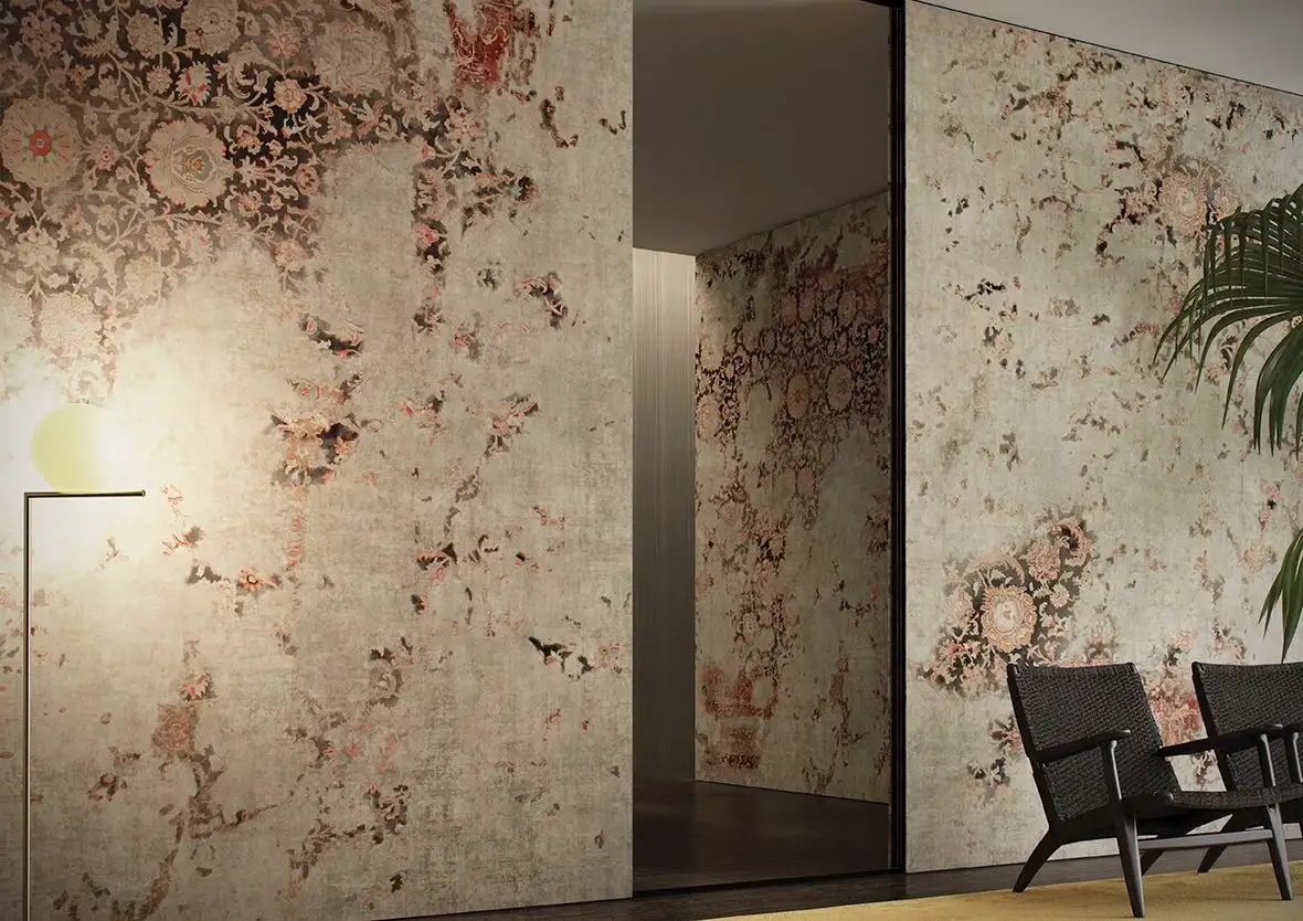 Mishan, col.251 - Antik - Ornamente Tapeten - Patina - Stofftapeten - Teppich - Multicolor - Glamora