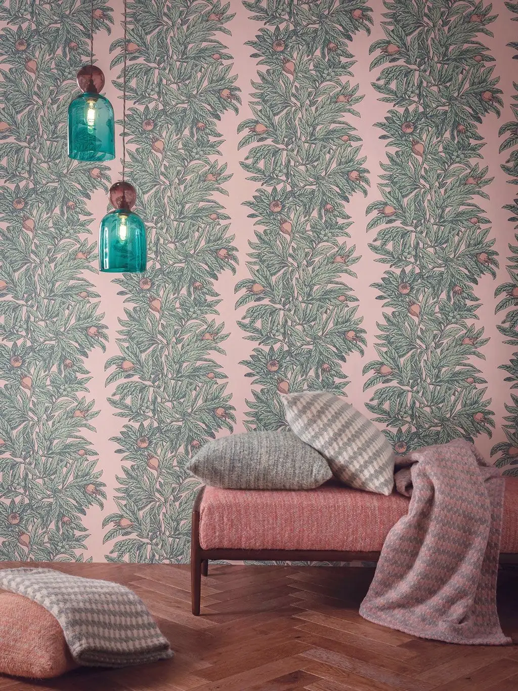 Medlar, col. 1 - Blätter - Früchte - Grün - Rosa - Osborne & Little