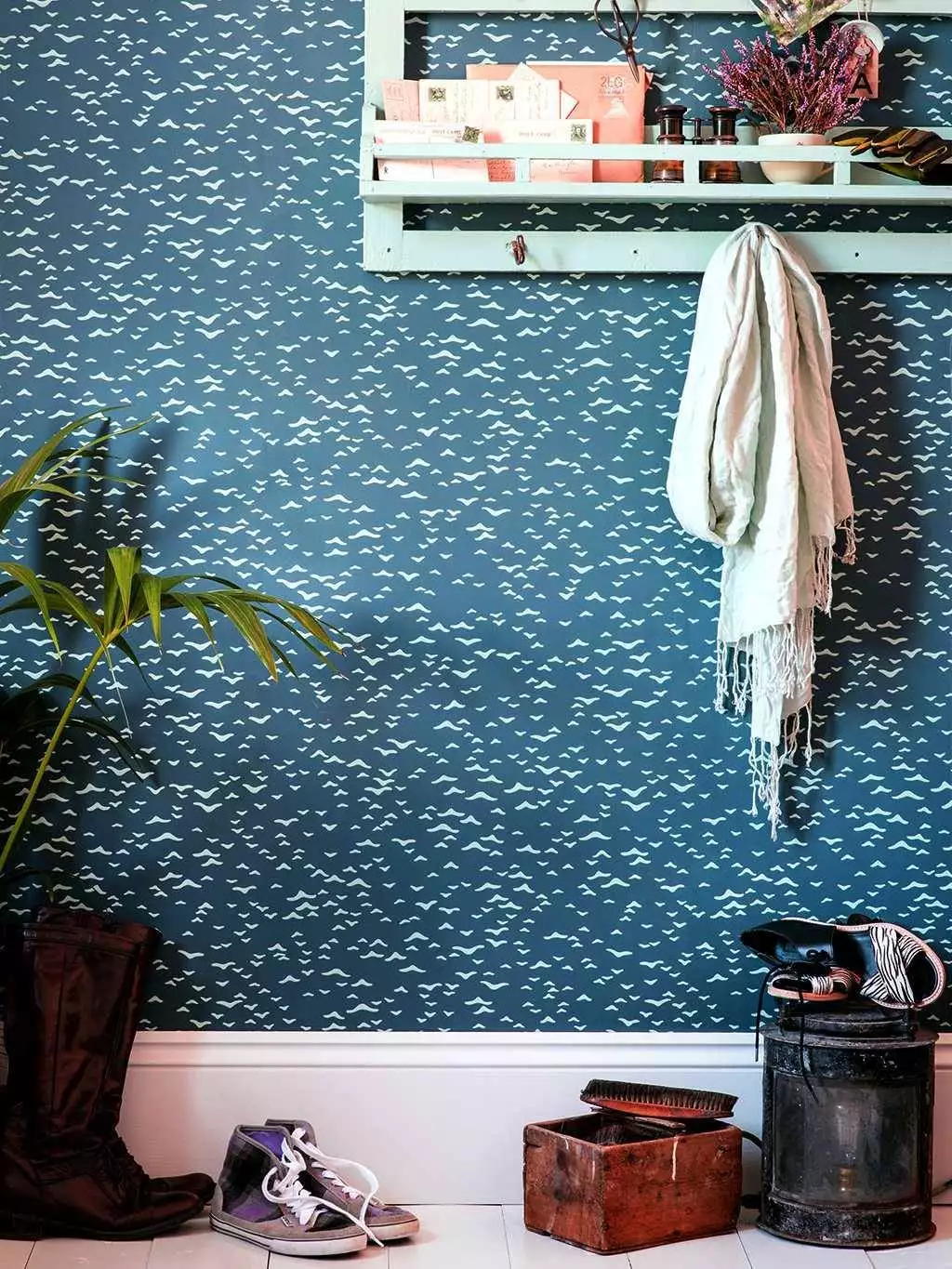 Yukutori, col.05 - Tapeten mit Vogelmotiven - Blau - Mint - Farrow & Ball