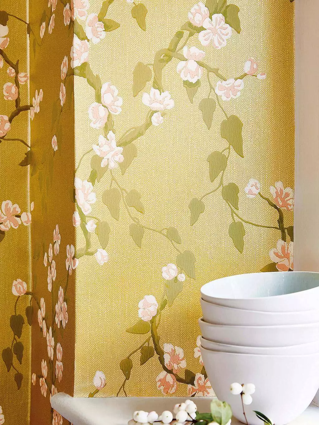 Sakura, Yellow Lustre