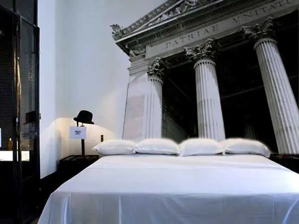 Villa Borghese - Gebäude - Carlos