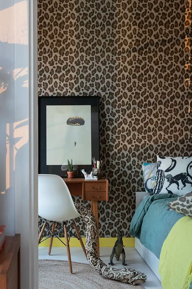 This is it, brown - Animal Print - Tier Tapeten - Tiere - Tierhaut - Braun - Lisa Bengtsson