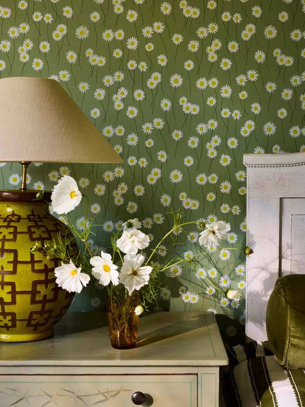 Moon Daisies, Garden - Blumen - Florale Muster - Grün - Little Greene