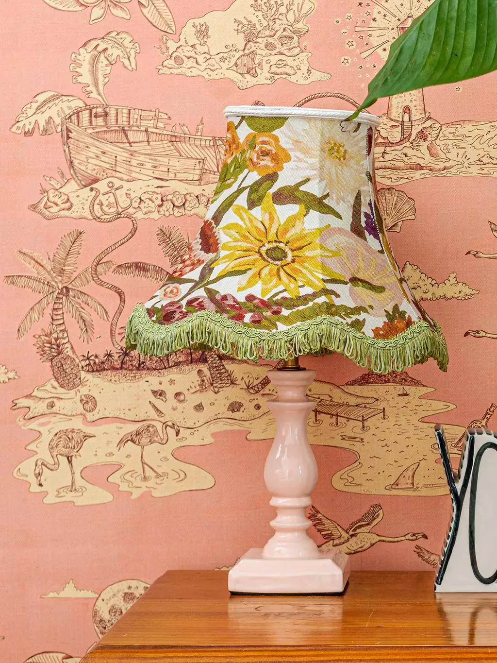 Castaway Wallpaper in Coral-Pink Castaway Wallpaper in Coral-Pink