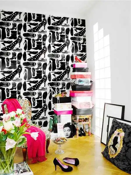 Svärmor - Kleidung - Schuhe - Schwarz - Weiß - Lisa Bengtsson