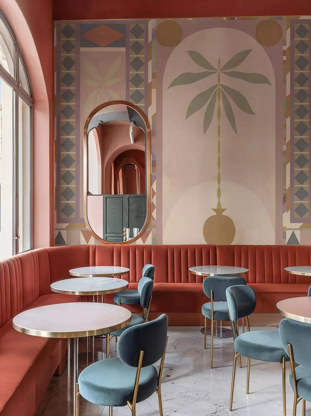 Jungle Arches Pink - Blätter - Bäume - Florale Muster - FotoTapeten - Gebäude - Gegenstände - Multicolor - Tres Tintas