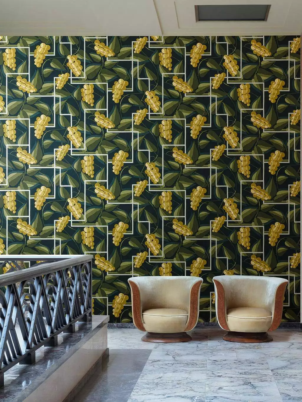 Henry, Oasis - Blumen - Blätter - Gelb - Grün - Schwarz - Silber! - Masureel