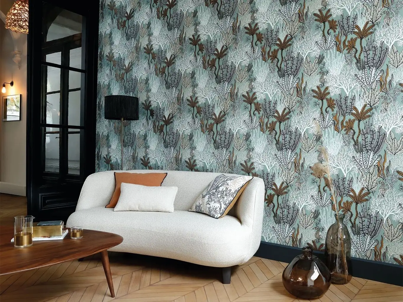 Posidonie, col. 100 - Blätter - Tier Tapeten - Gold - Hellblau - Schwarz - Türkis - Weiß - Casamance