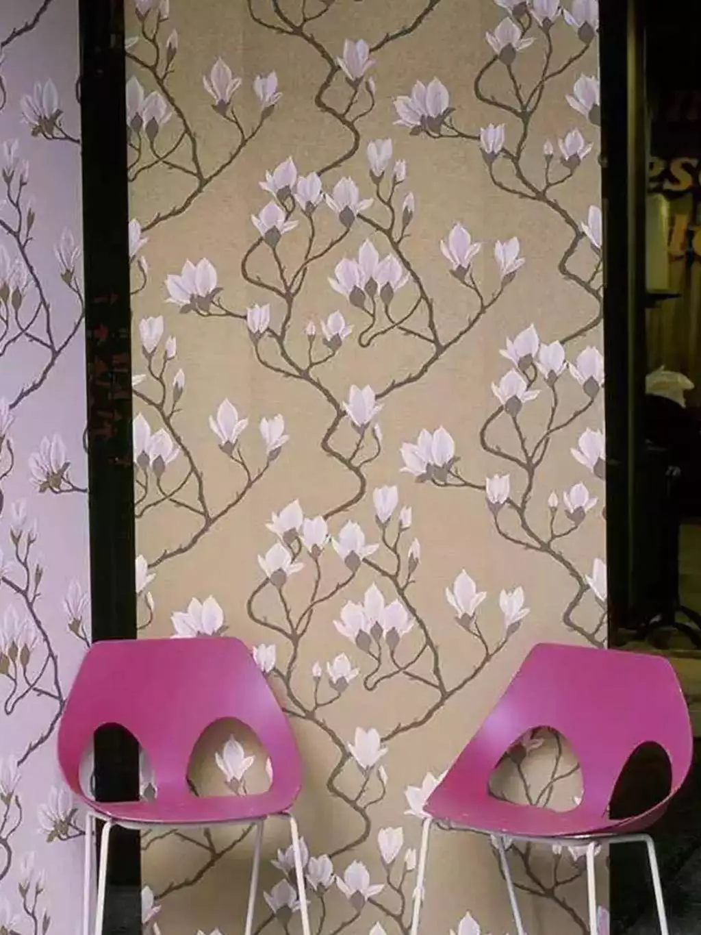 Magnolia, col. 08 - Blumen - Ranken - Braun - Gold - Rosa - Cole & Son