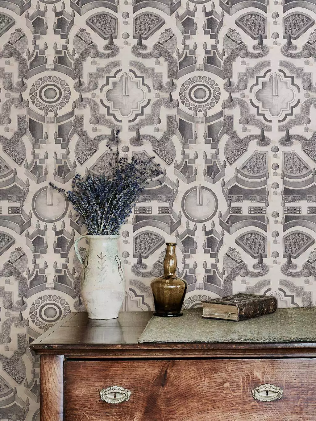 Topiary, col. 6 - Bäume - Landschaft - Schwarz und Weiß - Cole & Son